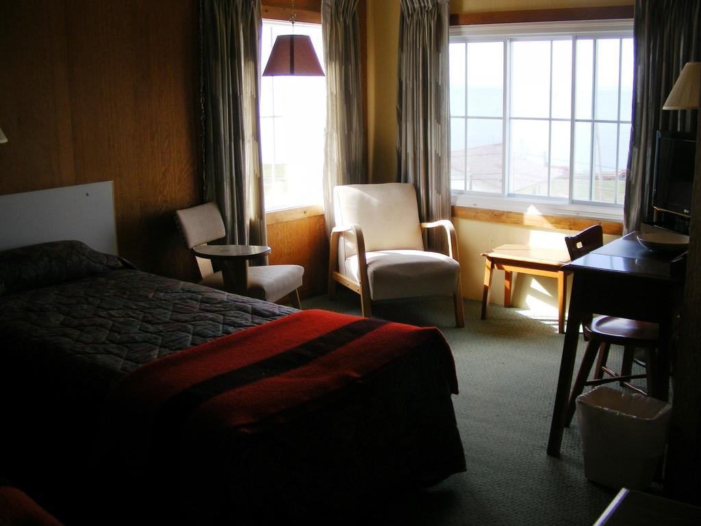 Hotel Motel Bon Accueil Rivière-la-Madeleine Rom bilde